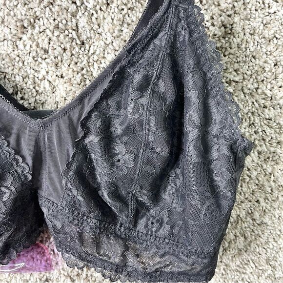 Savage X Fenty Bra Women’s 3X Gray Lace Wire-Free Plus Size NWT - Picture 2 of 5